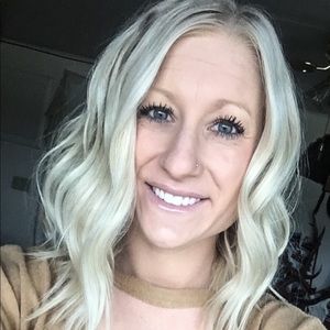 Meet your Posher, Tonya